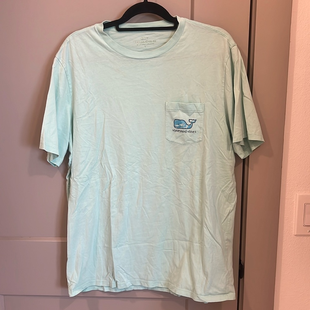 vineyard vines tshirt